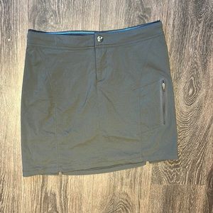 Columbia skort